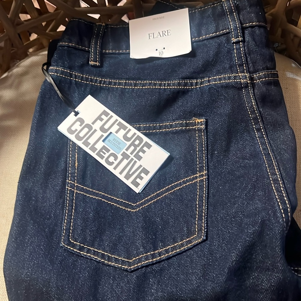 New Future Collective Womens Jeans Flare High Rise 10 NWT
